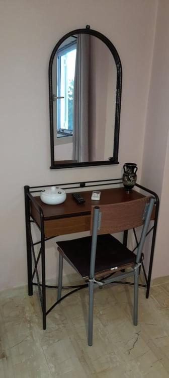 Maria'S Apartment Порос Екстер'єр фото